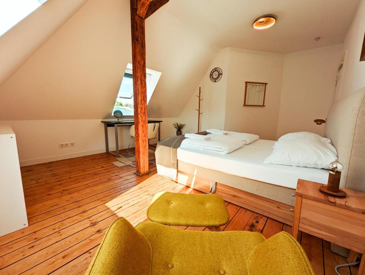 4-Schlafzimmer-Terrassensuite Oasis - Workspace Em-Apartments Deutschland Bielefeld Buitenkant foto